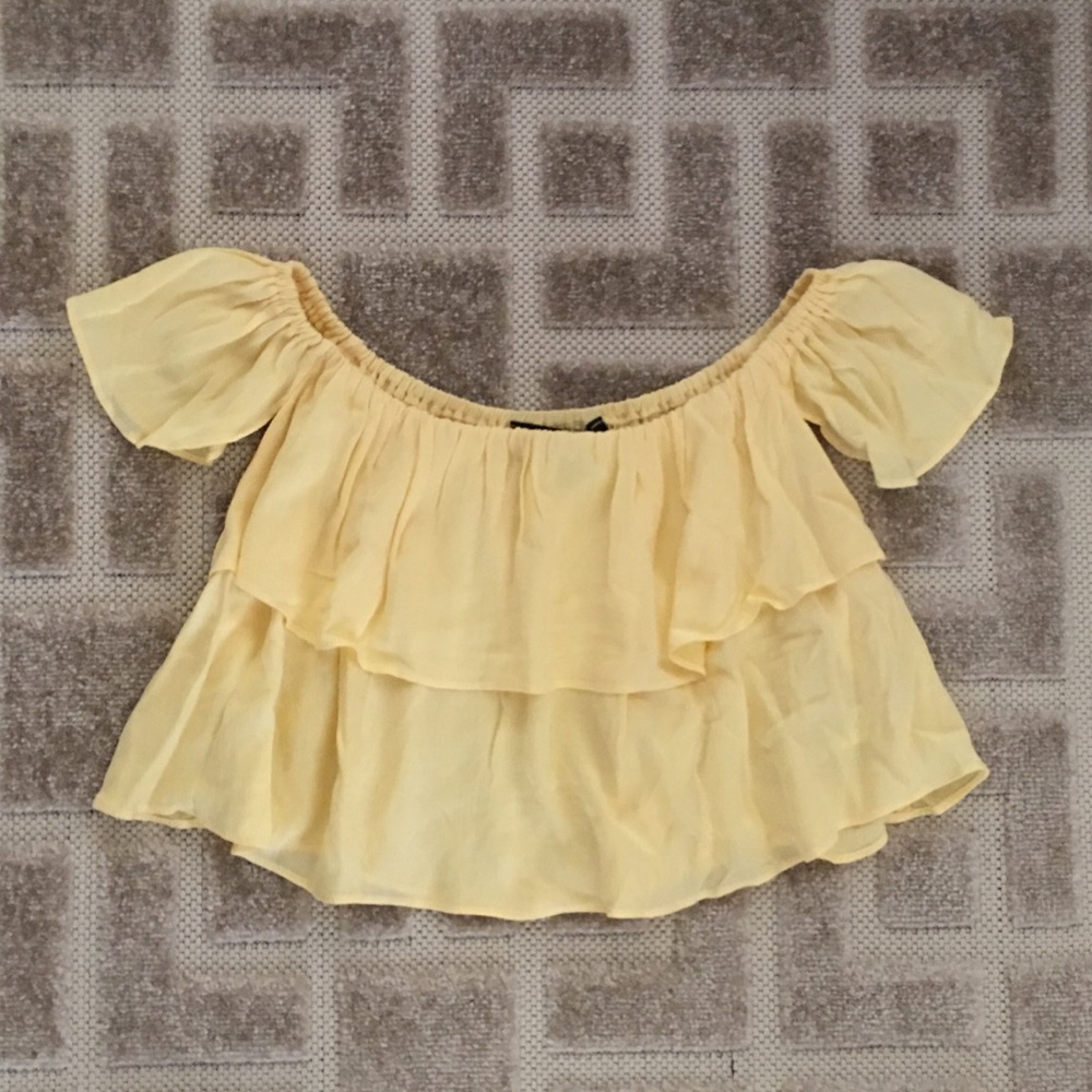 Topshop Yellow Top Blouse Crop top Sz Small
